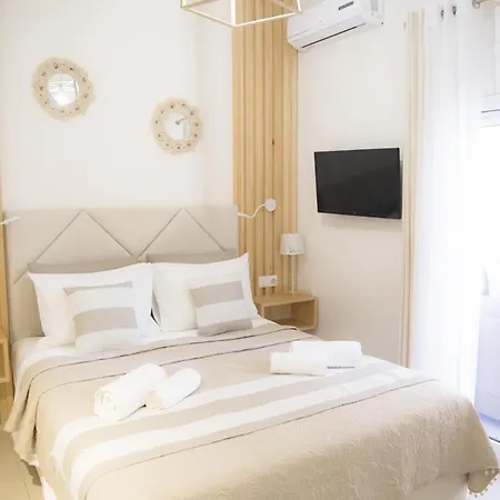 Diogenis Deluxe Daire *