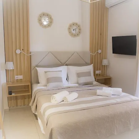 アパート Diogenis Deluxe *