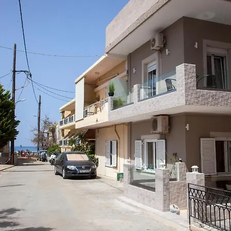 Diogenis Deluxe Appartement *