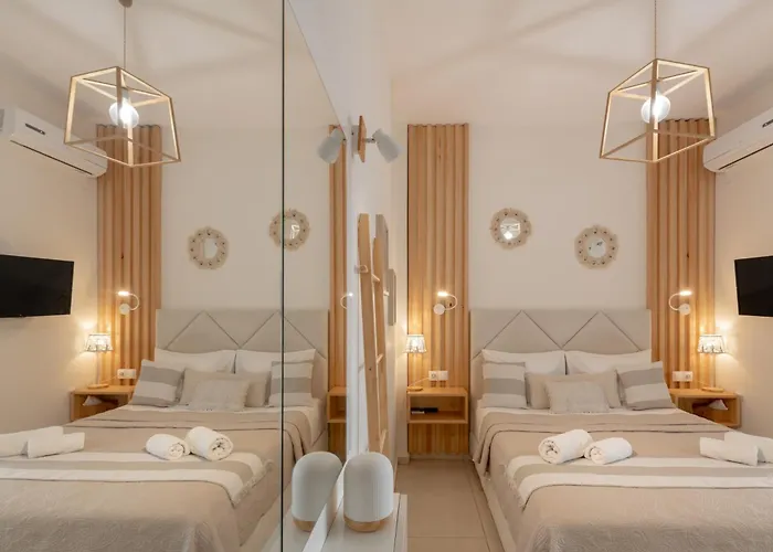 Diogenis Deluxe Apartment